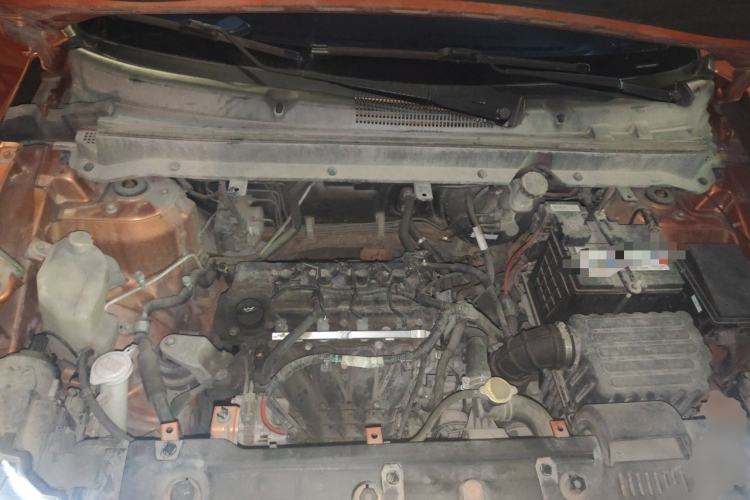 Used Soueast DX3 2016 1.5L Manual Flagship Version Engine Bay