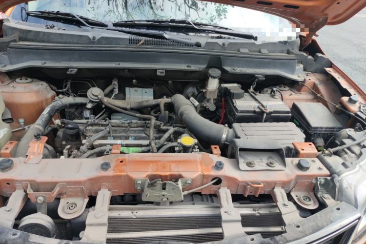 Used Soueast DX3 2016 1.5T CVT Flagship Model Engine Bay