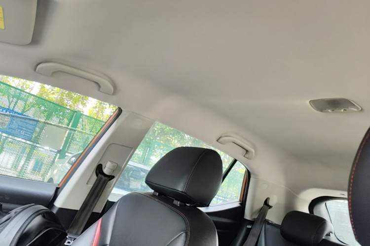 Used Soueast DX3 2016 1.5L Manual Luxury Model Headliner
