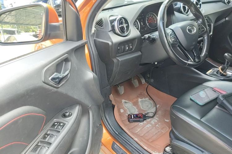 Used Soueast DX3 2016 1.5L Manual Luxury Model Left Front Seat