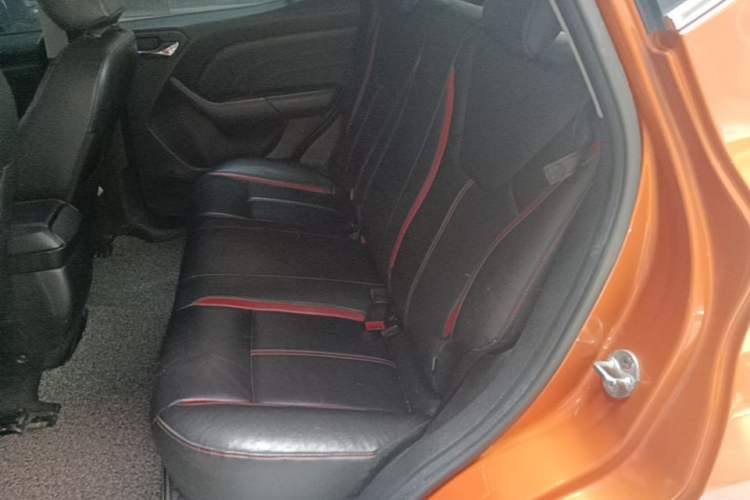 Used Soueast DX3 2016 1.5L Manual Luxury Edition Left Rear Seat