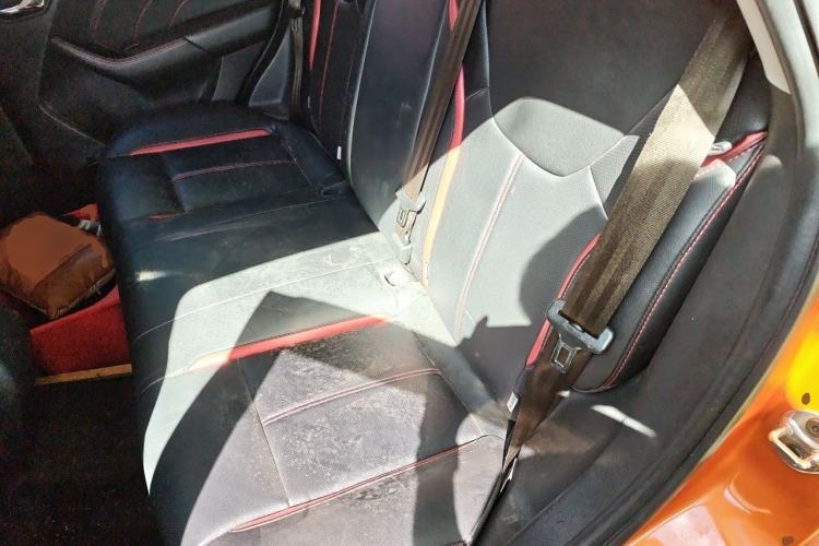 Used Soueast DX3 2016 1.5T CVT Flagship Model Left Rear Seat