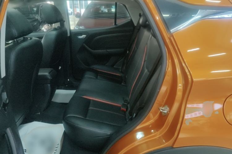 Used Soueast DX3 2016 1.5T CVT Flagship Model Left Rear Seat