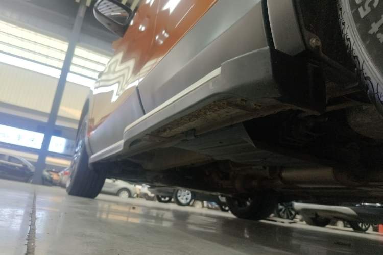 Used Soueast DX3 2016 1.5T CVT Flagship Model Left Side Sill