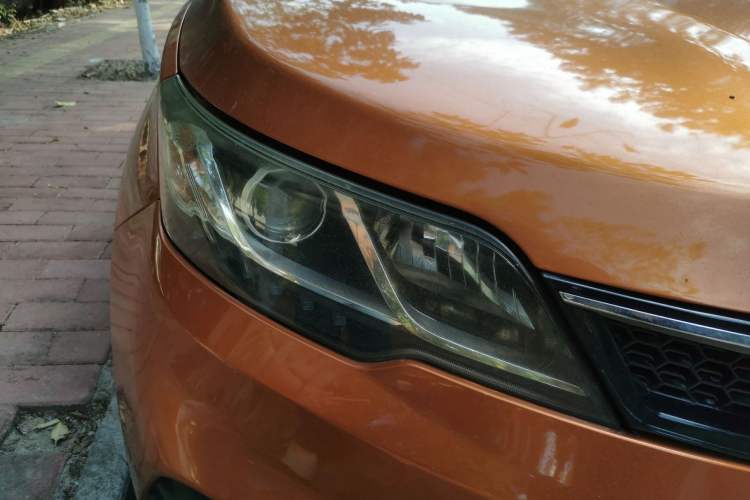 Used Soueast DX3 2016 1.5T CVT Flagship Model Right Front Headlight