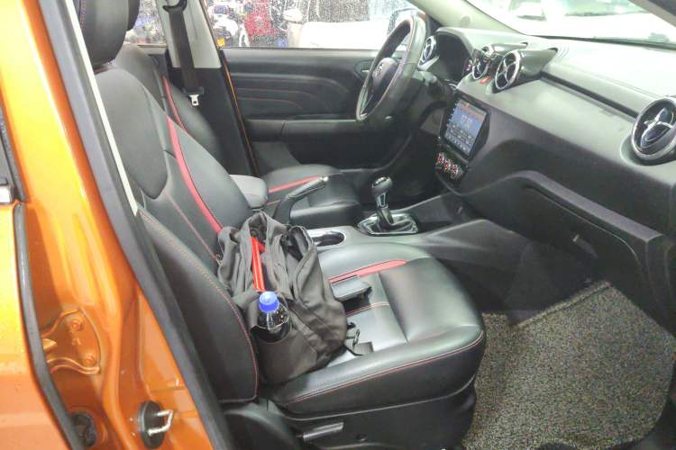 Used Soueast DX3 2016 1.5L Manual Luxury Edition Right Front Seat