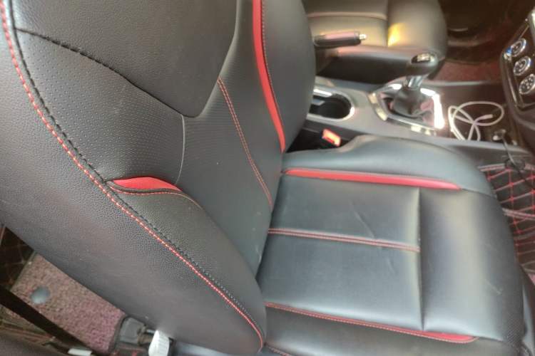 Used Soueast DX3 2016 1.5L Manual Luxury Edition Right Front Seat