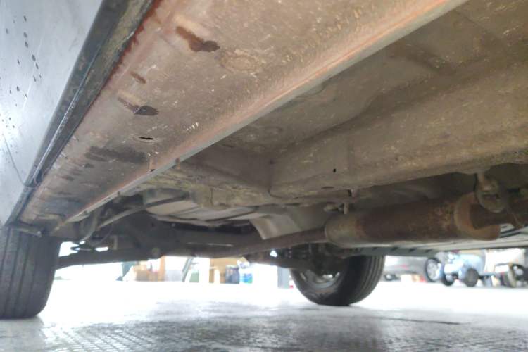 Used Soueast DX3 2016 1.5L Manual Luxury Edition Right Side Sill