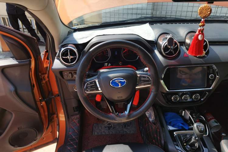 Used Soueast DX3 2016 1.5L Manual Flagship Version Steering Wheel