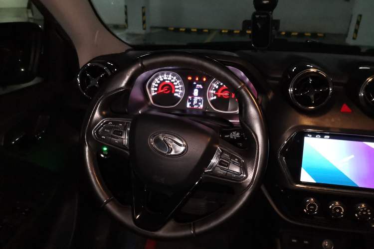 Used Soueast DX3 2016 1.5T CVT Prestige Edition Steering Wheel