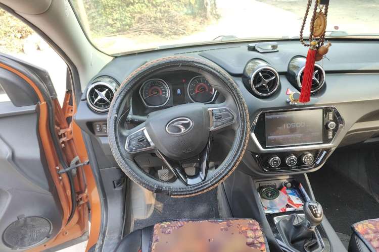 Used Soueast DX3 2016 1.5L Manual Flagship Version Steering Wheel