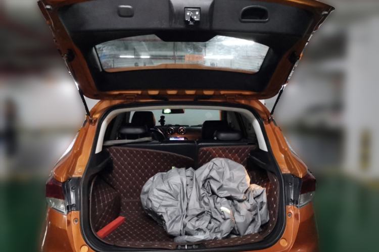 Used Soueast DX3 2016 1.5T CVT Prestige Edition Trunk