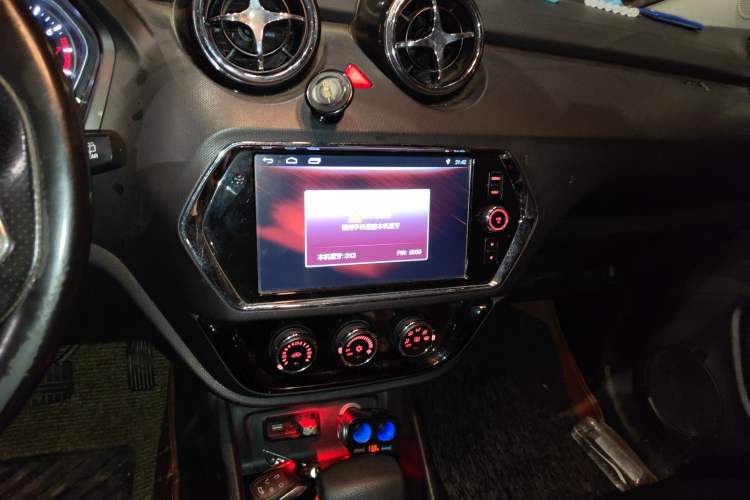 Used Soueast DX3 2016 1.5T CVT Flagship Model Audio And AC Panel