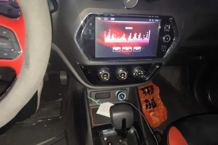 Used Soueast DX3 2016 1.5T CVT Flagship Model Audio And AC Panel