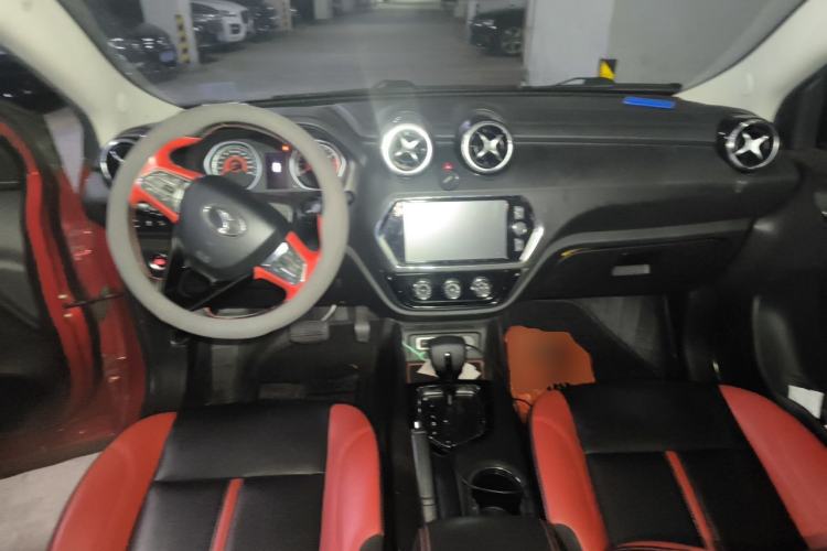Used Soueast DX3 2016 1.5T CVT Flagship Model Center Console