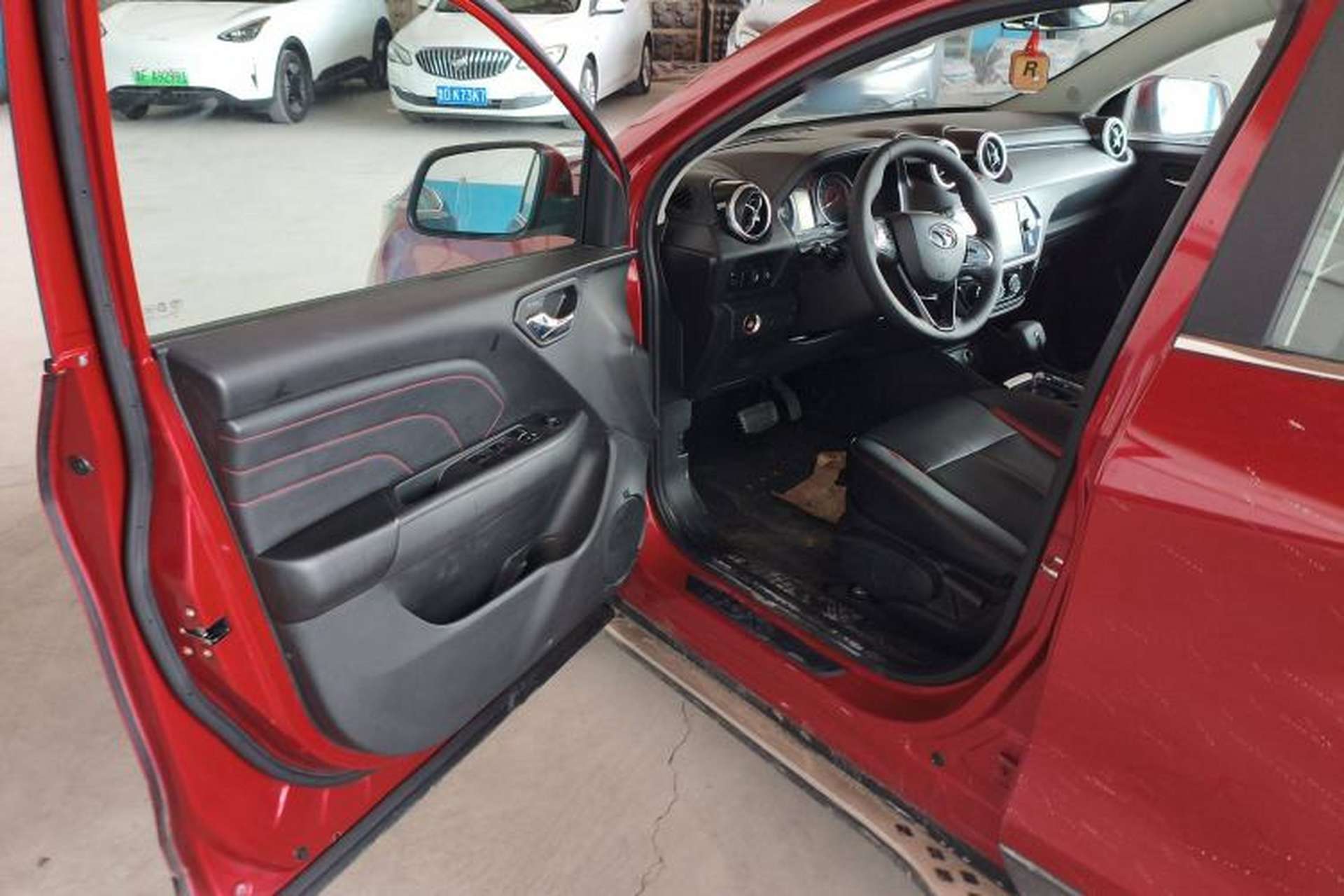 Used Soueast DX3 2016 1.5T CVT Prestige Edition Driver Seat