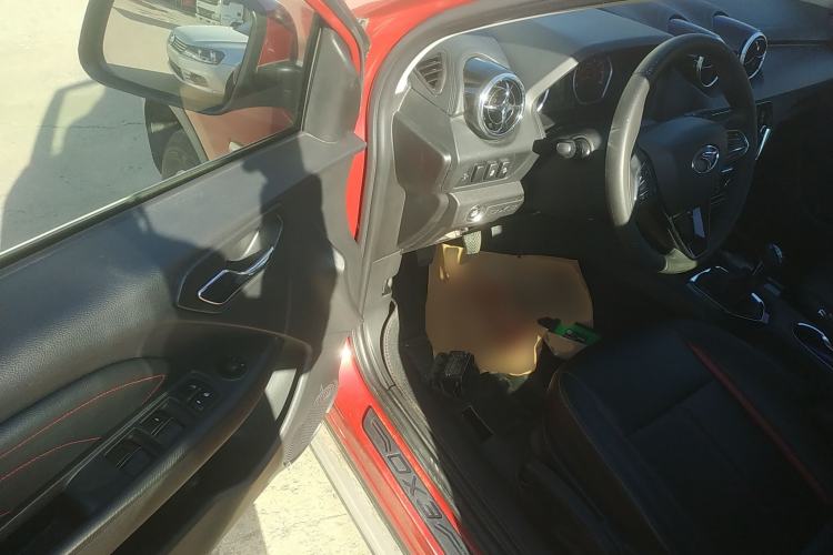 Used Soueast DX3 2016 1.5L Manual Luxury Edition Driver Seat