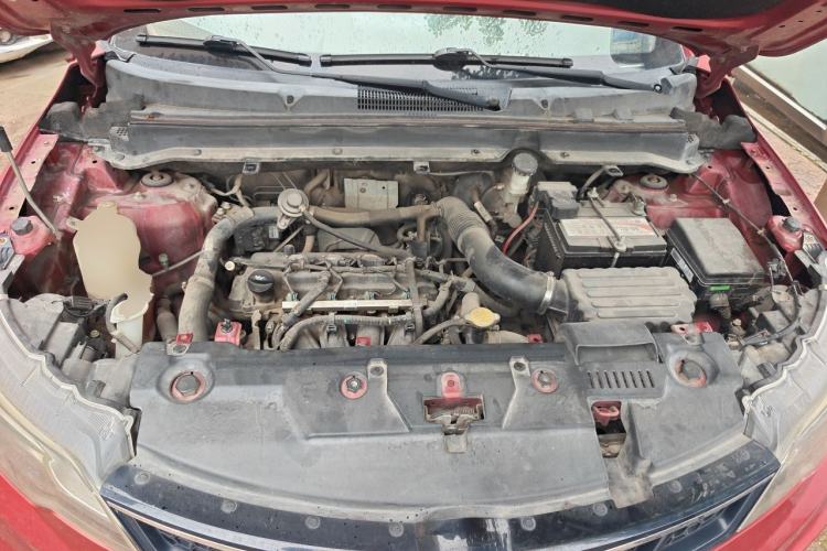 Used Soueast DX3 2016 1.5T CVT Flagship Model Engine Bay