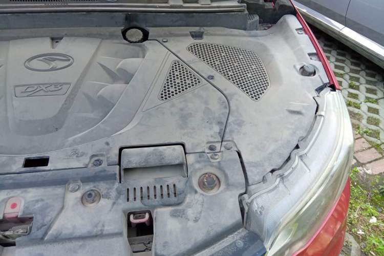 Used Soueast DX3 2016 1.5L Manual Luxury Edition Engine Bay Left