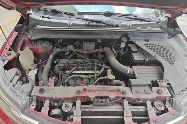 Used Soueast DX3 2016 1.5T SRG CVT Flagship Edition Engine Bay