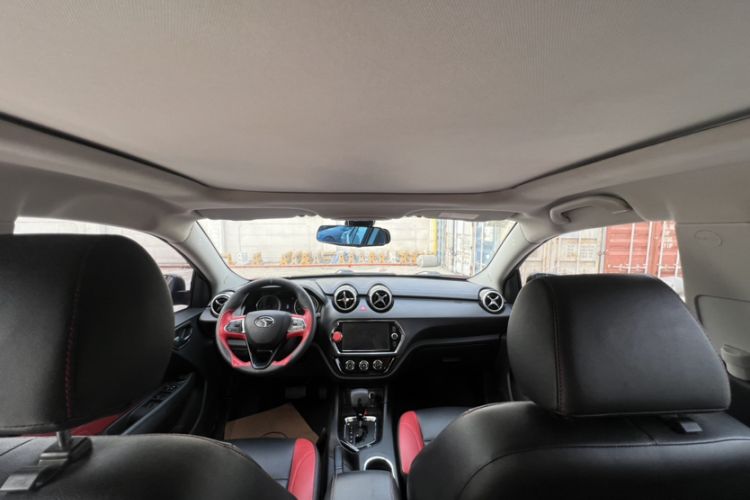 Used Soueast DX3 2016 1.5T SRG CVT Flagship Edition Interior 3