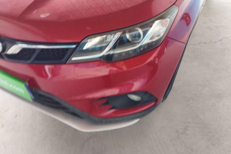 Used Soueast DX3 2016 1.5T CVT Prestige Edition Left Front Headlight