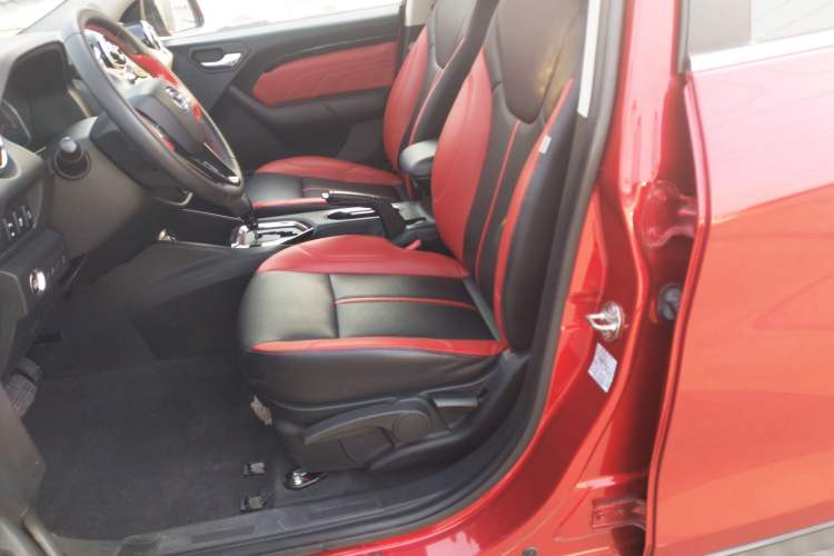 Used Soueast DX3 2016 1.5T SRG CVT Flagship Edition Left Front Seat