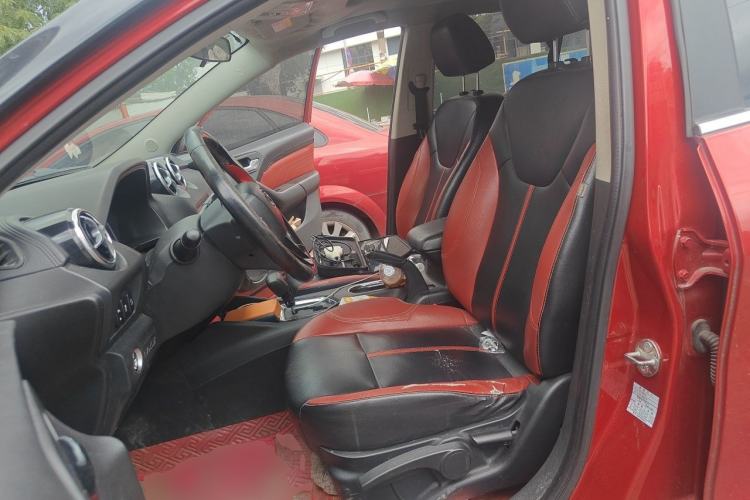 Used Soueast DX3 2016 1.5T SRG CVT Flagship Edition Left Front Seat