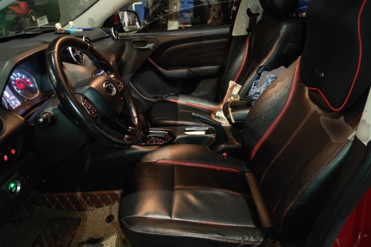 Used Soueast DX3 2016 1.5T CVT Flagship Model Left Front Seat