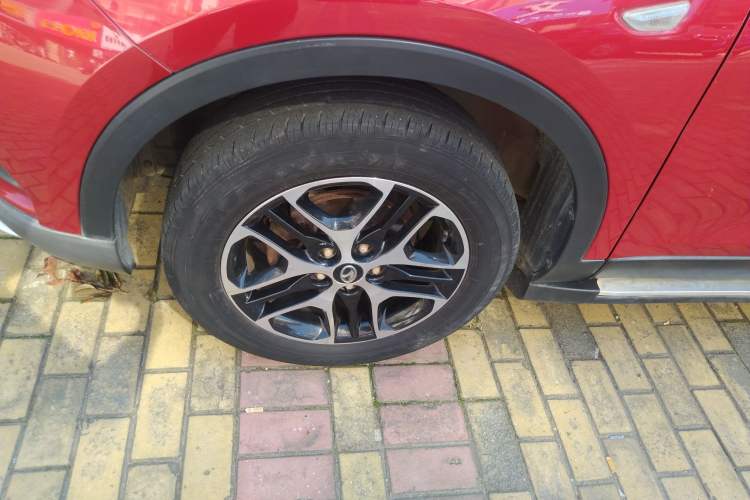 Used Soueast DX3 2016 1.5L Manual Luxury Edition Left Front Wheel Hub