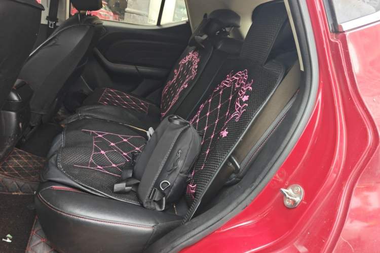 Used Soueast DX3 2016 1.5T CVT Flagship Model Left Rear Seat