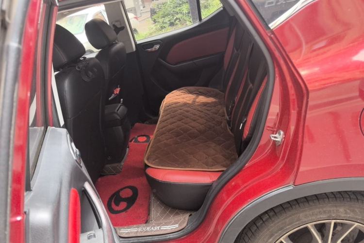 Used Soueast DX3 2016 1.5L Manual Flagship Version Left Rear Seat