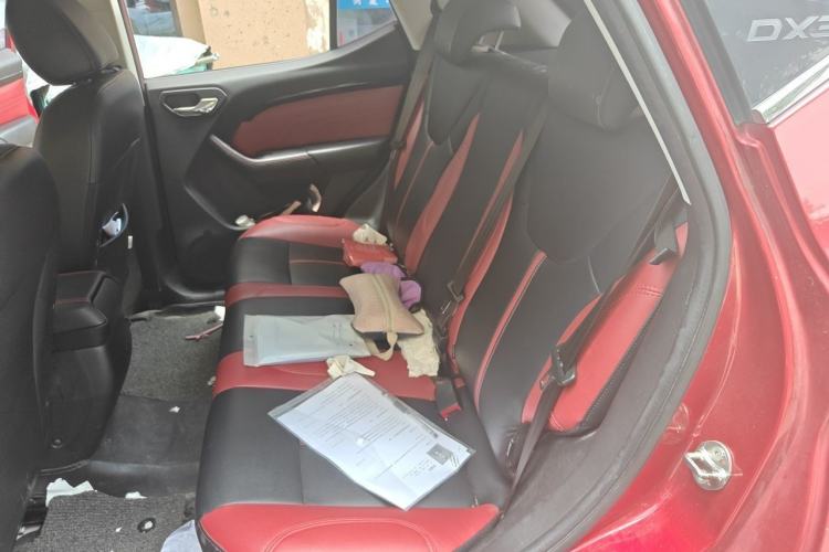 Used Soueast DX3 2016 1.5T SRG CVT Flagship Edition Left Rear Seat