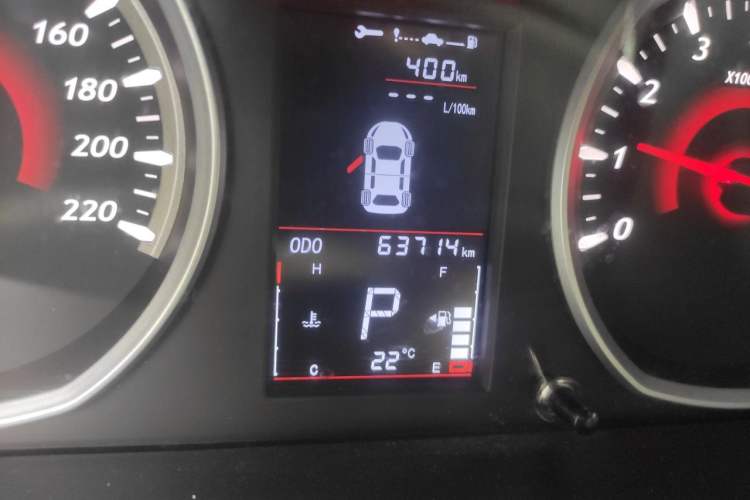 Used Soueast DX3 2016 1.5T SRG CVT Flagship Edition Odometer Close Up