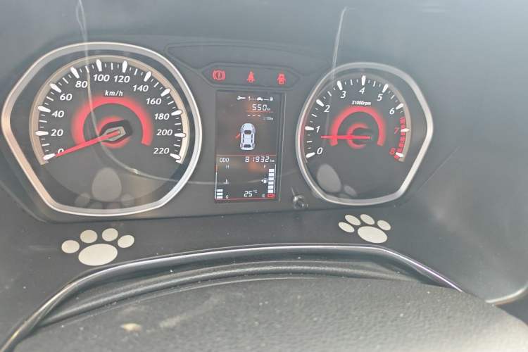 Used Soueast DX3 2016 1.5L Manual Flagship Version Odometer Close Up
