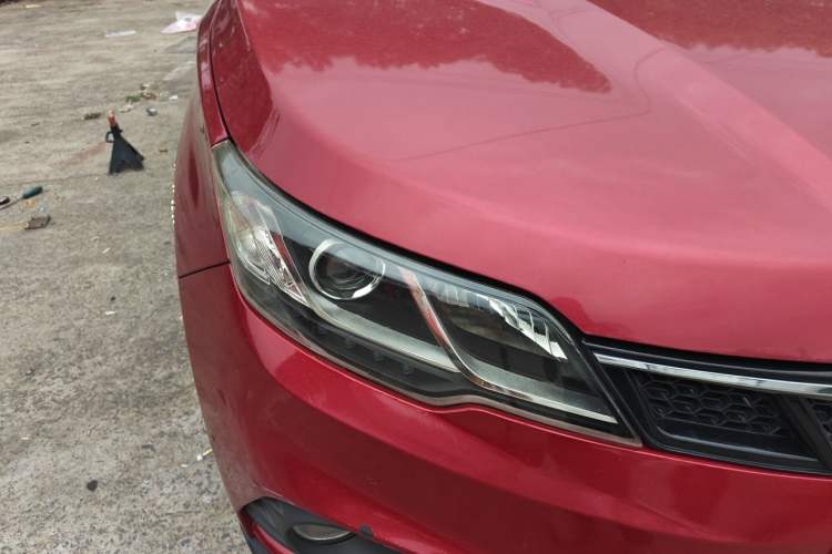 Used Soueast DX3 2016 1.5T CVT Flagship Model Right Front Headlight