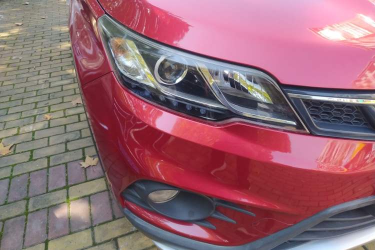 Used Soueast DX3 2016 1.5L Manual Luxury Edition Right Front Headlight