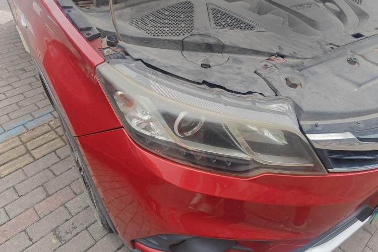 Used Soueast DX3 2016 1.5T SRG CVT Flagship Edition Right Front Headlight