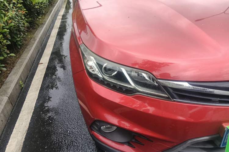 Used Soueast DX3 2016 1.5T SRG Manual Flagship Model Right Front Headlight