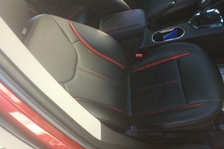 Used Soueast DX3 2016 1.5L Manual Luxury Edition Right Front Seat