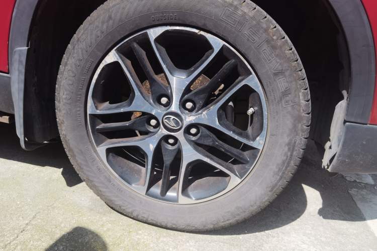 Used Soueast DX3 2016 1.5L Manual Luxury Edition Right Front Wheel Hub