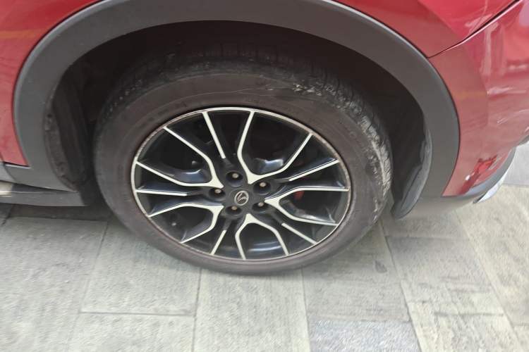 Used Soueast DX3 2016 1.5T SRG CVT Flagship Edition Right Front Wheel Hub