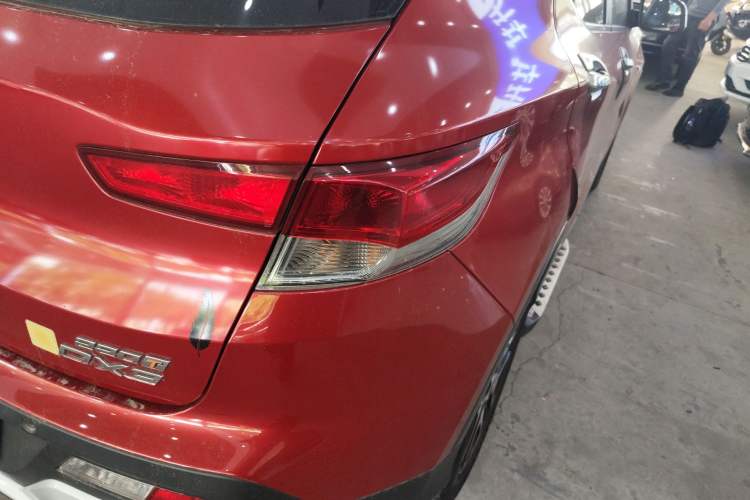 Used Soueast DX3 2016 1.5T CVT Prestige Edition Right Rear Taillight