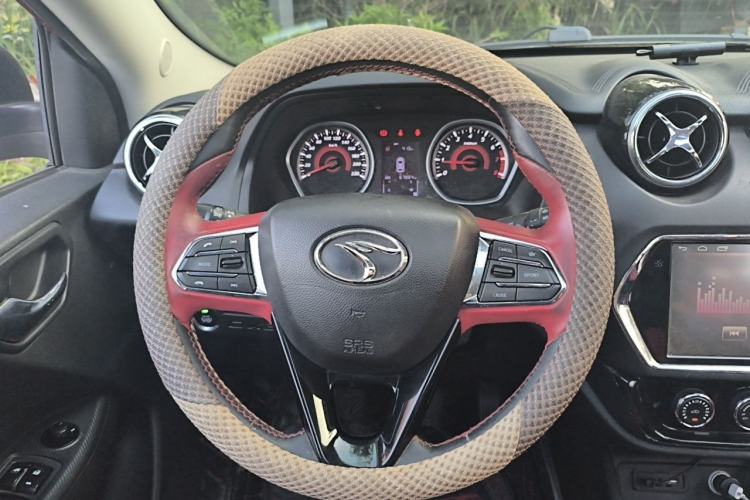 Used Soueast DX3 2016 1.5T SRG Manual Flagship Model Steering Wheel