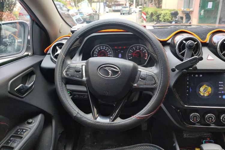 Used Soueast DX3 2016 1.5T CVT Prestige Edition Steering Wheel