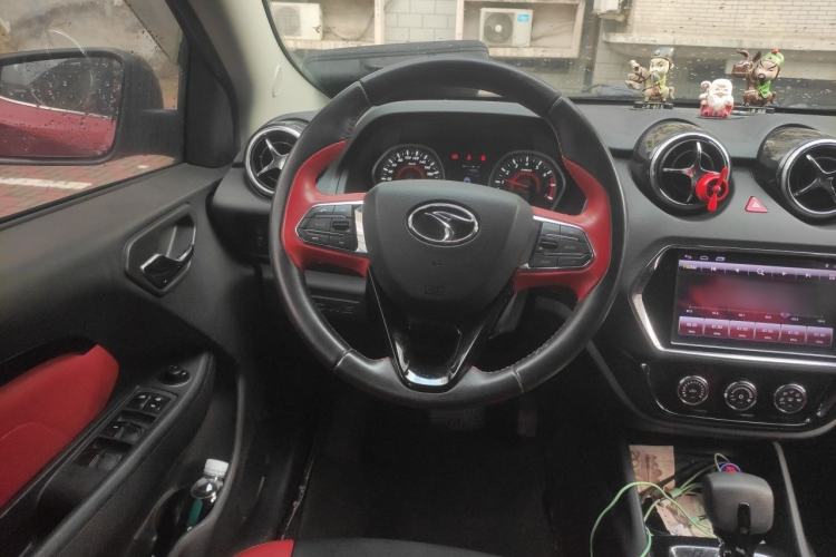 Used Soueast DX3 2016 1.5T SRG CVT Flagship Edition Steering Wheel