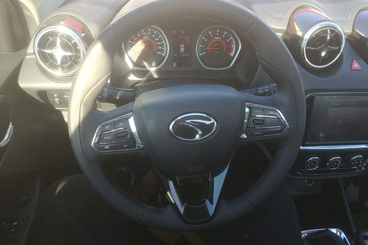 Used Soueast DX3 2016 1.5L Manual Luxury Edition Steering Wheel