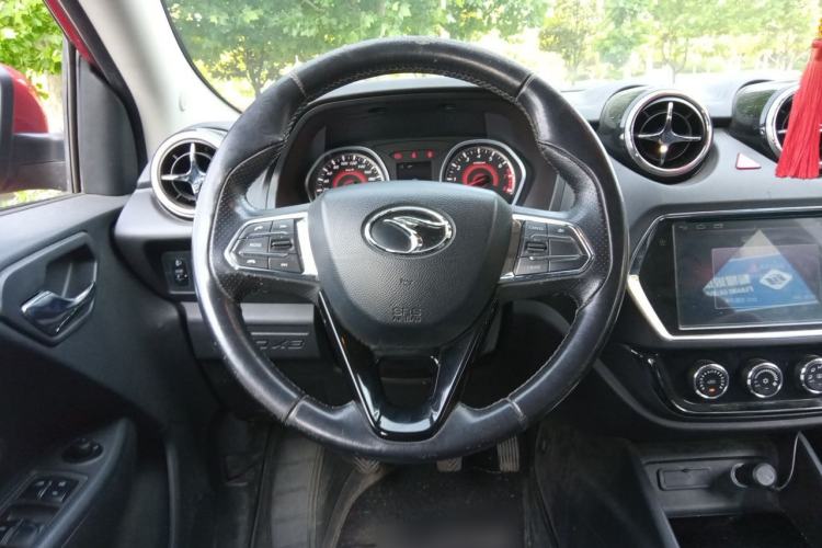 Used Soueast DX3 2016 1.5L Manual Luxury Edition Steering Wheel