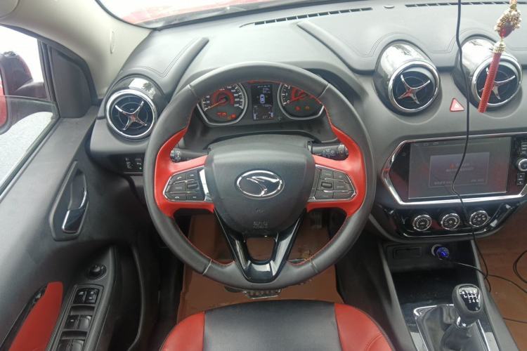 Used Soueast DX3 2016 1.5T SRG Manual Flagship Model Steering Wheel