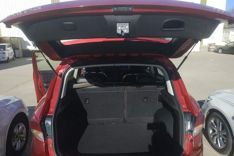 Used Soueast DX3 2016 1.5L Manual Luxury Edition Trunk